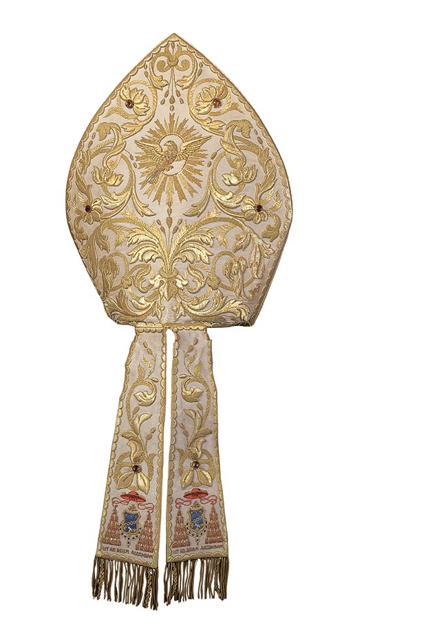 Mitra-Ignoto-artefice-napoletano-complesso-donnaregina